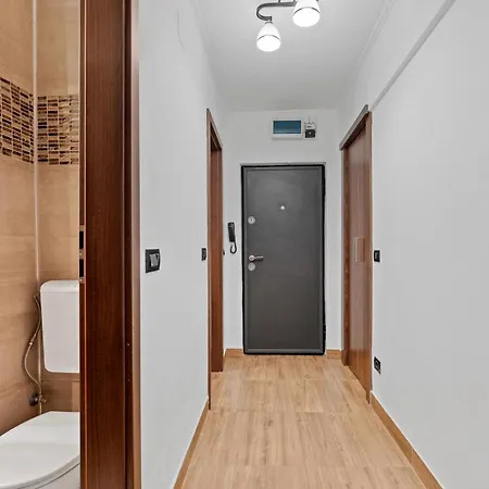 Daire Netflix & 1br Heart Of Bükreş