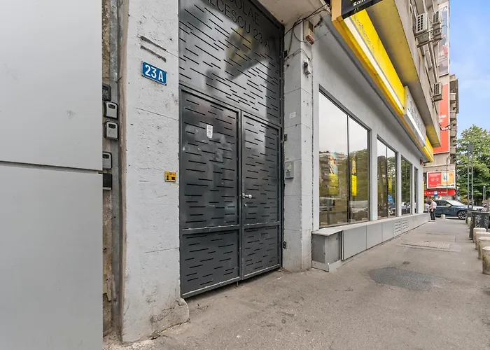 Netflix & 1br Heart Of