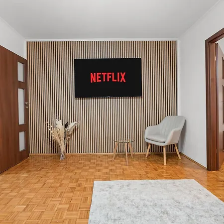 Netflix & 1br Heart Of 公寓 布加勒斯特